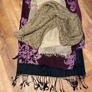 4/$20 Scarf Lot